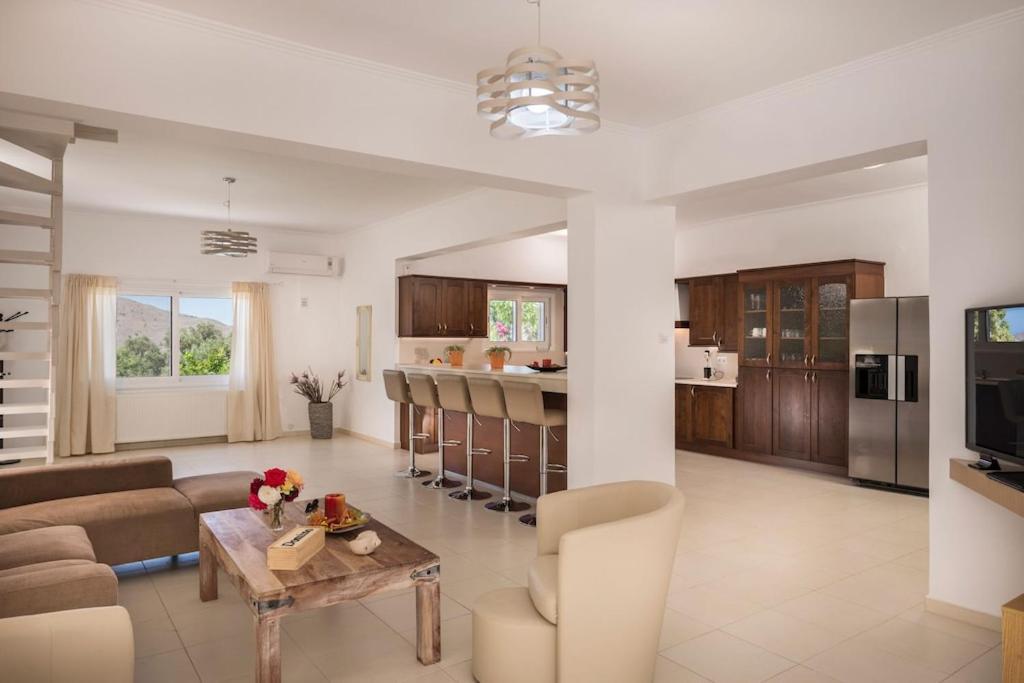 Villa Almyros 5 Bedroom Luxurious Villa Close To The Beach Georgioupoli Exterior foto